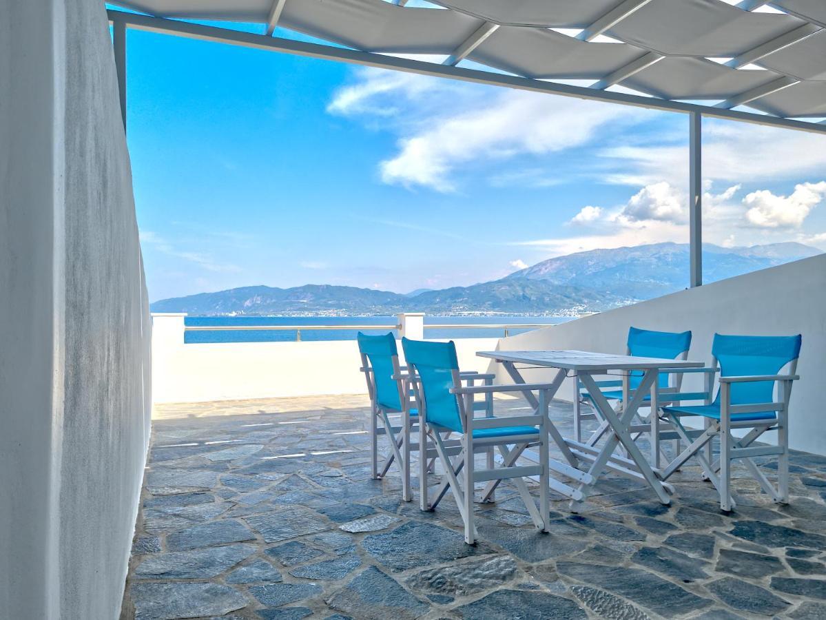 Epipleon Luxury Suites -104- Δωμάτιο 35Τμ Με Βεράντα 35Τμ Μπροστά Στη Θάλασσα 纳弗帕克托斯 外观 照片