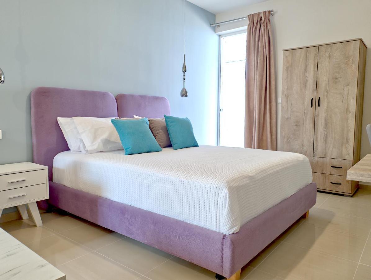 Epipleon Luxury Suites -104- Δωμάτιο 35Τμ Με Βεράντα 35Τμ Μπροστά Στη Θάλασσα 纳弗帕克托斯 外观 照片